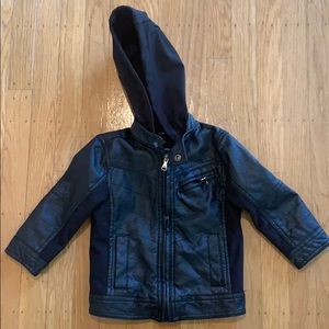 2T URBAN REPUBLIC HOODED PLEATHER COAT